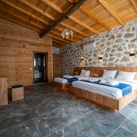 Ulus 3 Hotel 4*